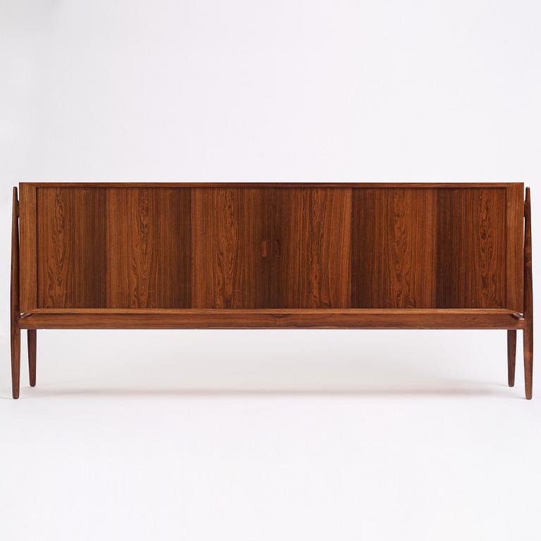 Niels Vodder, sideboard, "NV 54", snickarmästare Niels Vodder, Danmark 1950-tal.