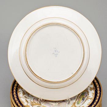 TALLRIKAR, 6 st, porslin, Sevres-liknande märkning, 1900-tal.