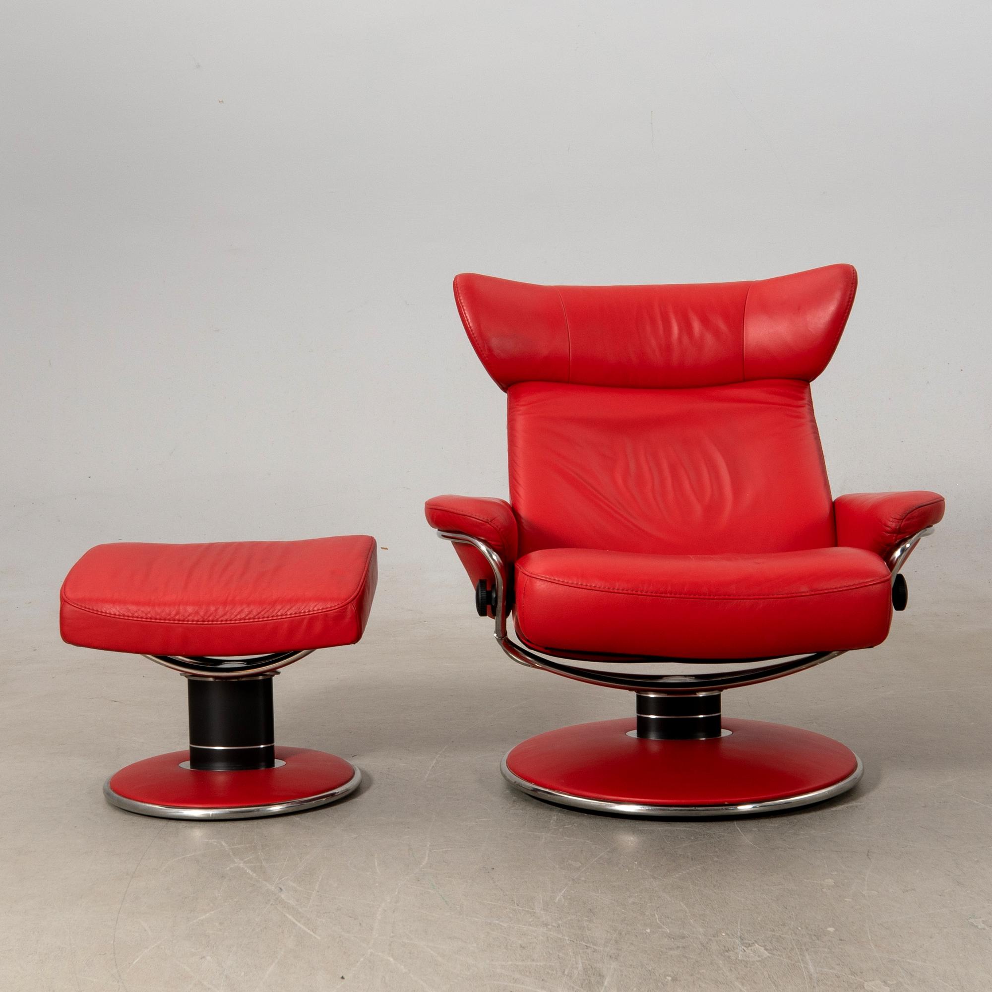 Fåtölj och fotpall "Stressless Jazz", Ekornes 2000-tal.