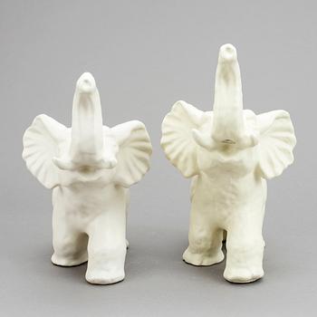 FIGURINER, 2 st snarlika, flintgods, Uppsala Ekeby.