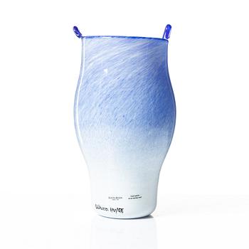 Ulrica Hydman-Vallien, a glass vase, Koda Boda.