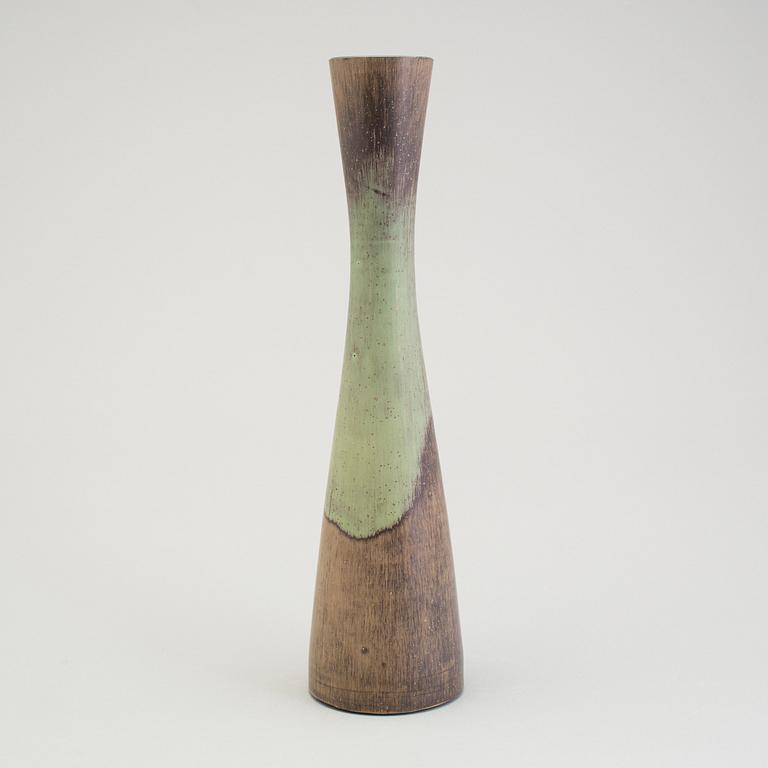 STIG LINDBERG, a stoneware vase, Gustavsberg 1951.