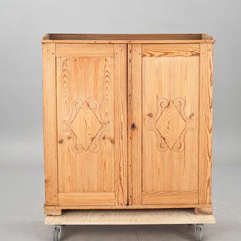 SKÄNKSKÅP, 1800-tal.