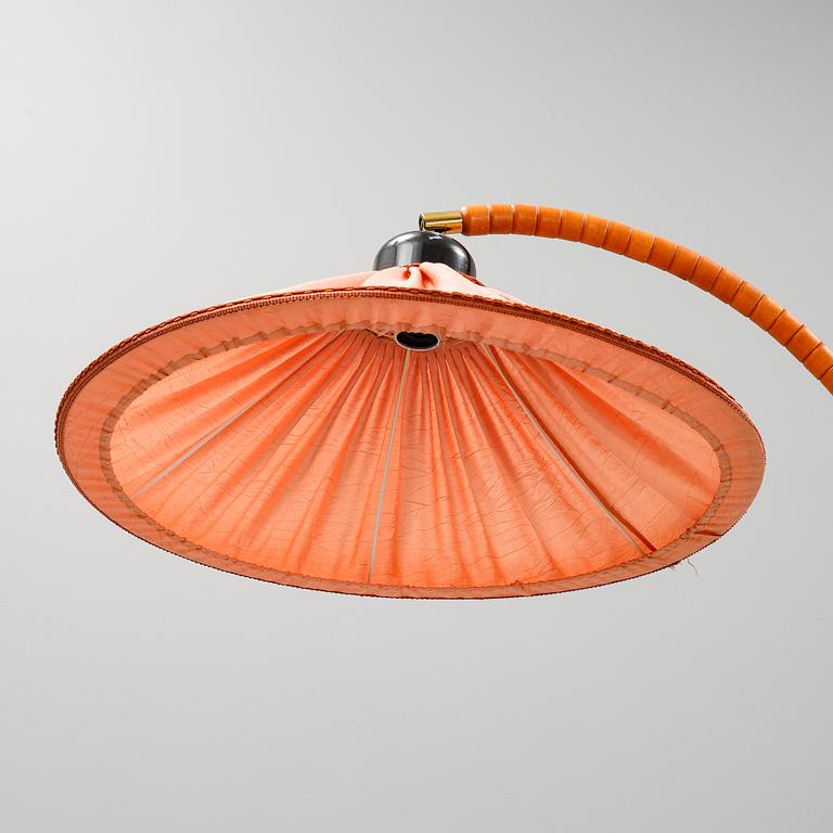 A late 20th Century floor light.