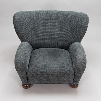 Märta Blomstedt, an 'Aulanko-model' armchair. Designed in 1939.