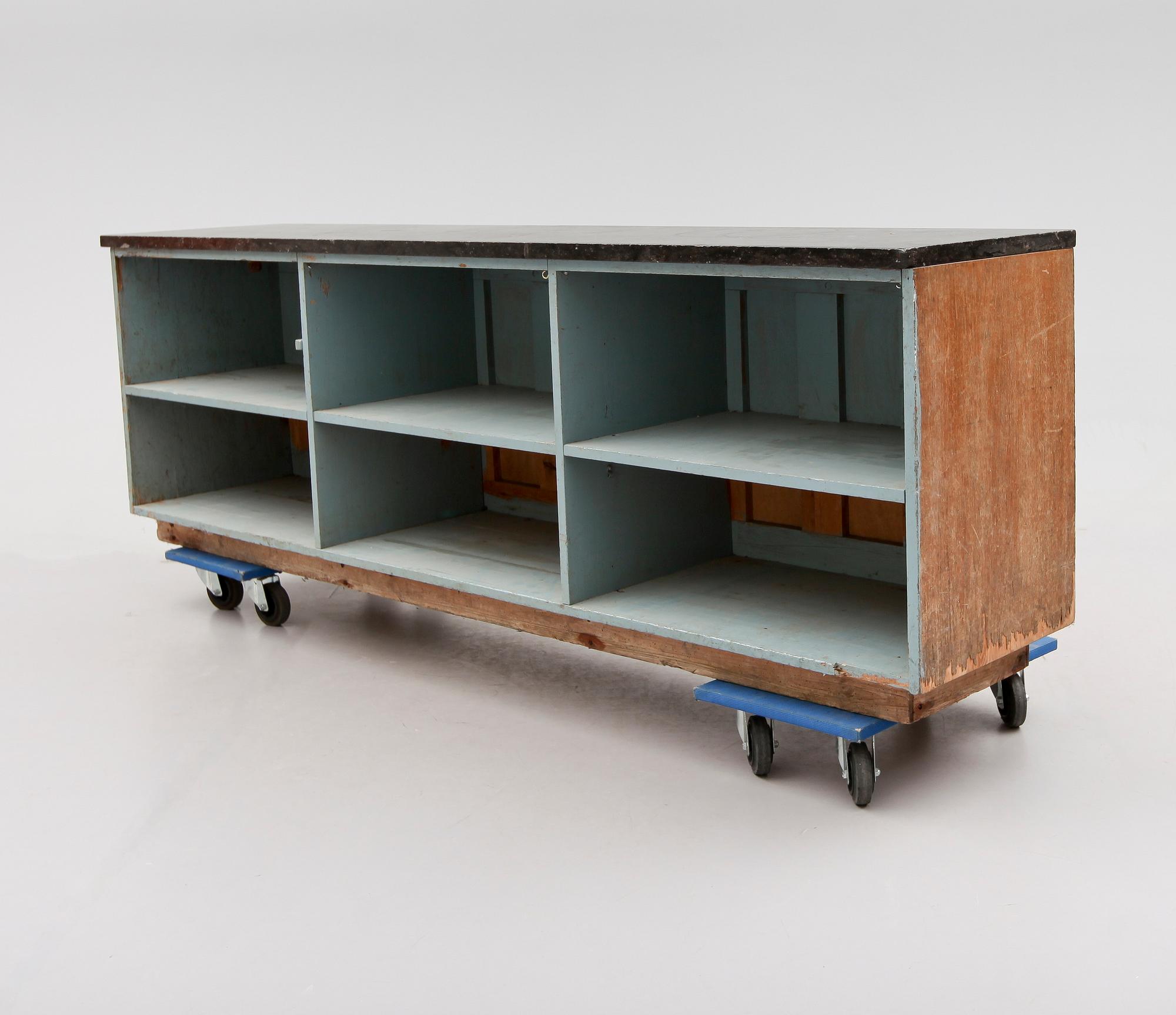 AFFÄRSDISK, 1900-talets första hälft.