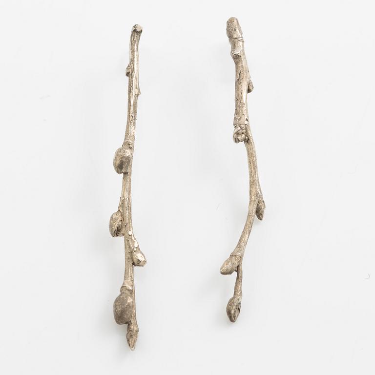 Sofia Björkman, collier, ring och örhängen i form av björkgrenar, silver. Ring med tanzaniter.