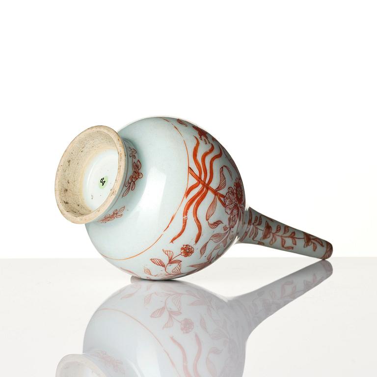 A set of three iron-red decorated water droppers, Qing dynasty, Kangxi (1662-1722).