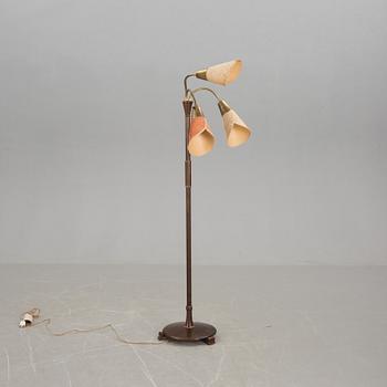 GOLVLAMPA, 1900-talets mitt.