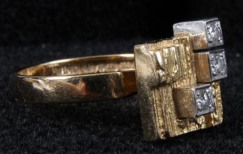 RING, 18K guld, diamanter. Lapponia, 1976.