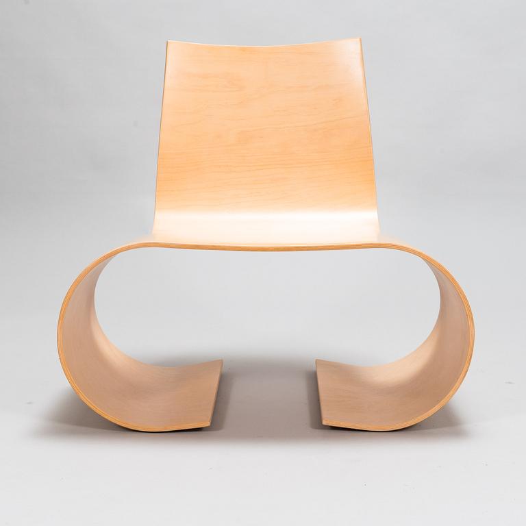 Peter Karpf, a 2001 'Oto' chair for Iform.
