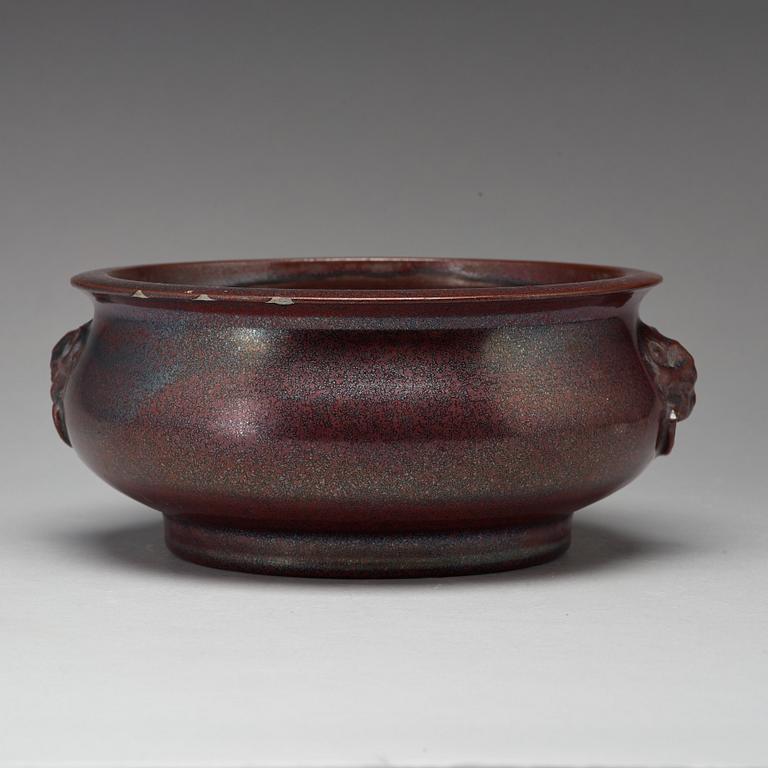 A red glazed censer, Qing dynasty, 19th Century.