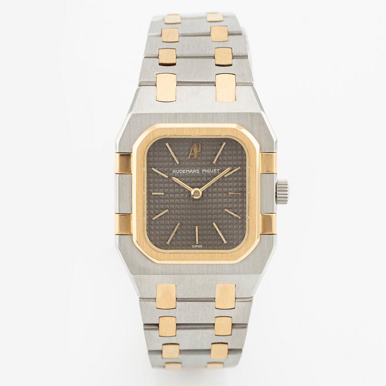 Audemars Piguet, Royal Oak Square, armbandsur, 25 x 32 mm.