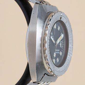 Doxa, by Synchron, SUB 300T, Divingstar, Sharkhunter, ca 1970.