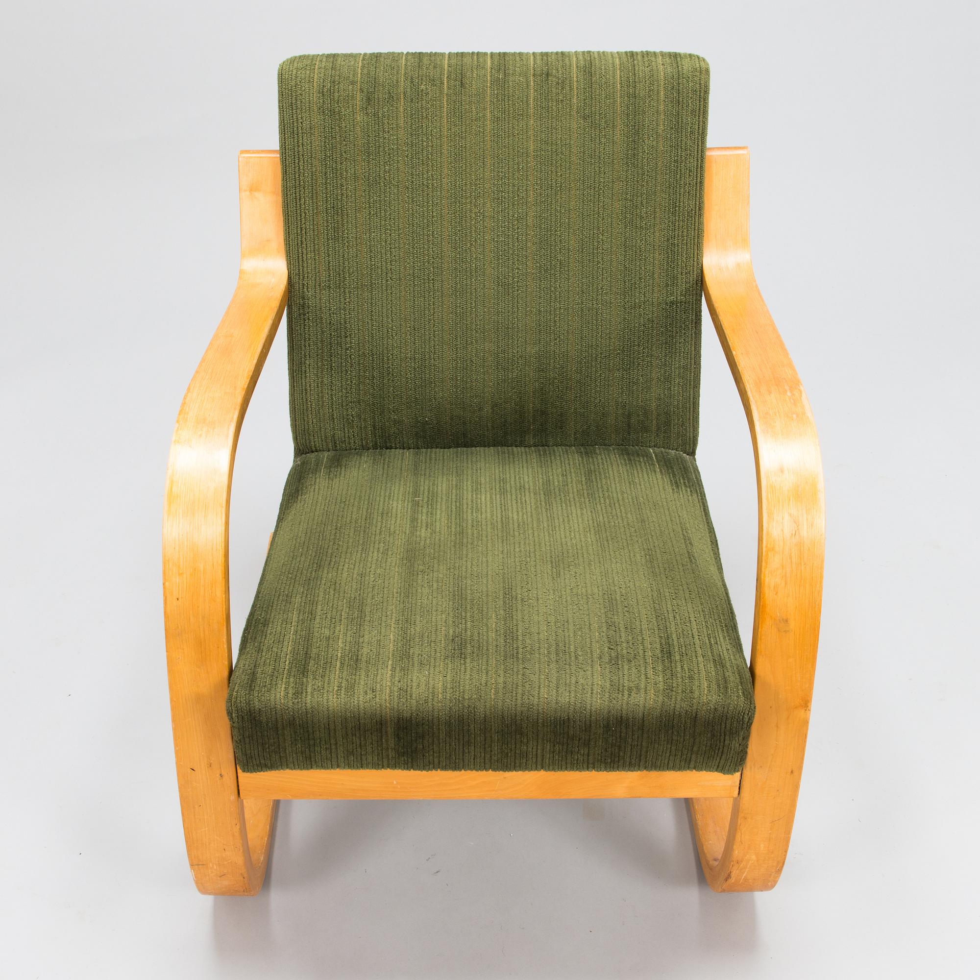 Alvar Aalto, A 1930's/1940s '34/402' armchair for  O.Y. Huonekalu- ja Rakennustyötehdas A.B. Finland.