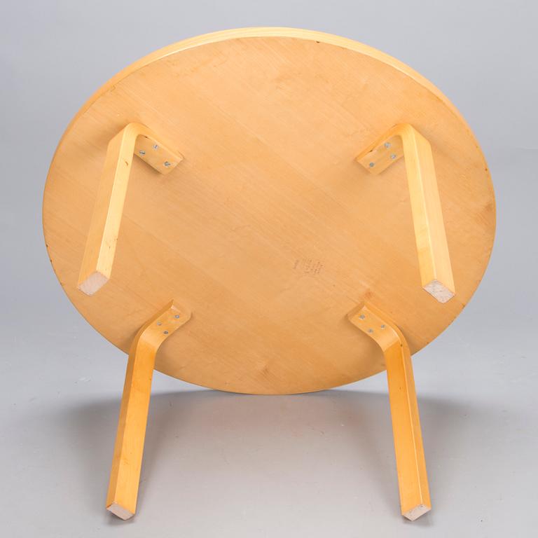 ALVAR AALTO, A 'model *90A' table for Artek, second half of 20th Century.