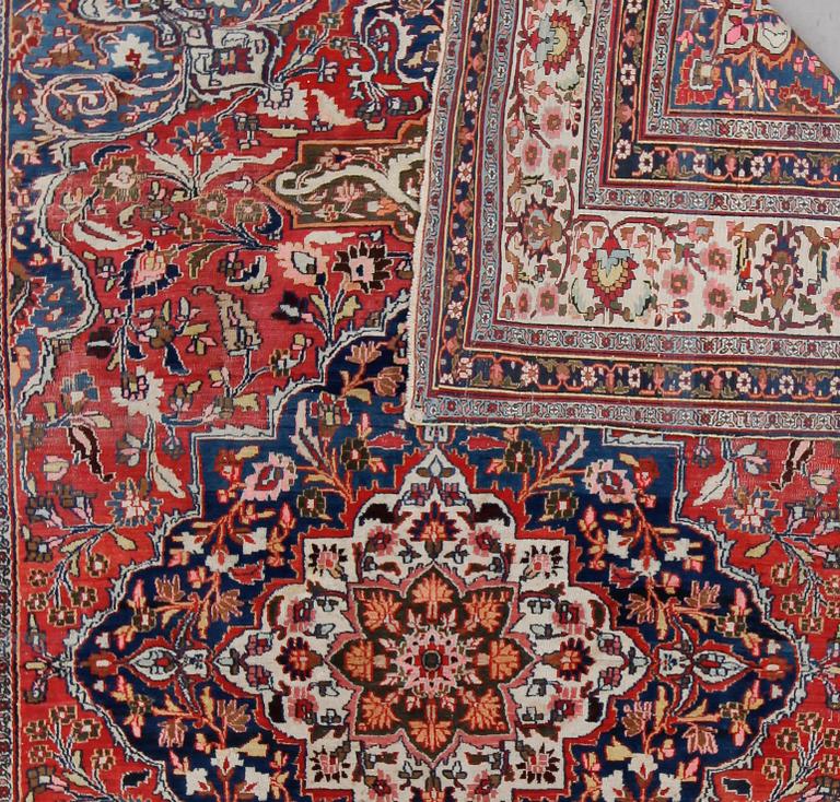 MATTA, orientalisk, 380 x 290 cm.