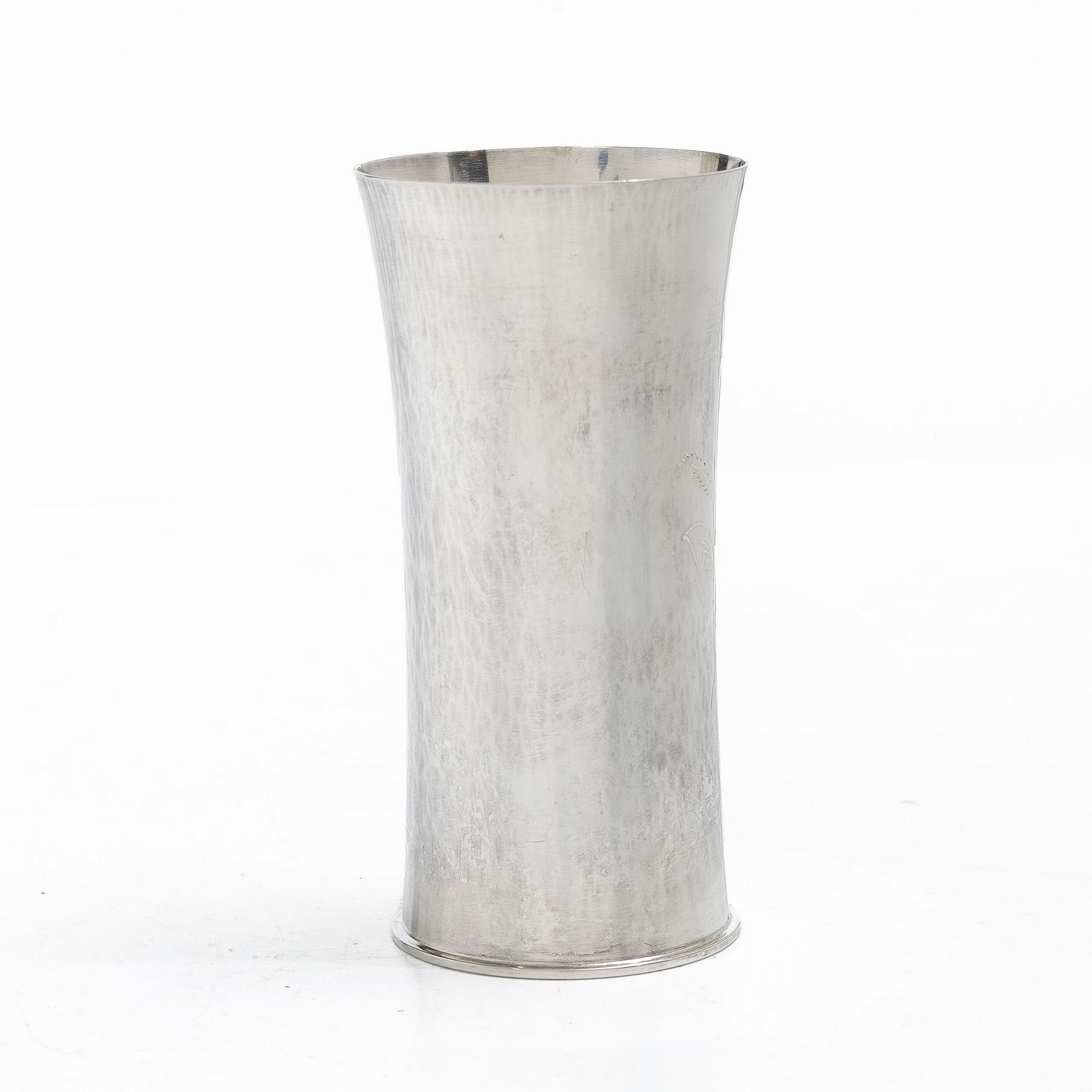 Gunnar Cyrén, Vase, silver, Gävle 1989.