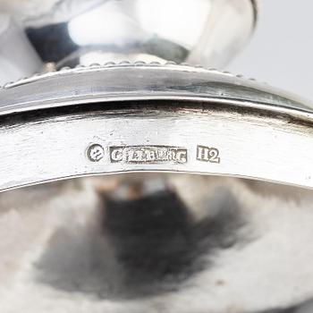 Petter Gillberg, sockerskål med lock, silver, Varberg 1790. Gustaviansk.