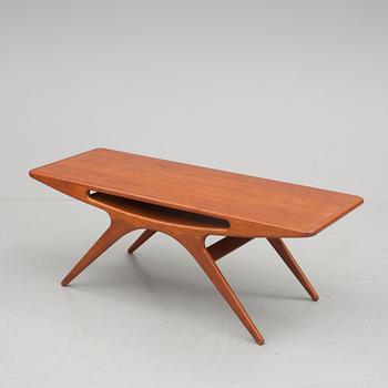 SOFFBORD, Johannes Andersen, för CFC Silkeborg, Danmark. 1950-tal.