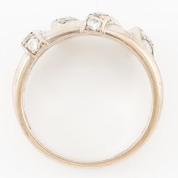 Ring 18K white gold set with round brilliant-cut diamonds, Engelbert.