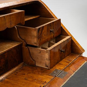 Sekretär, rokoko, 1700-talets mitt.