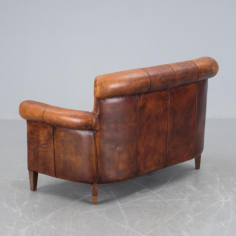 SOFFA, engelsk stil, 1900-talets slut.