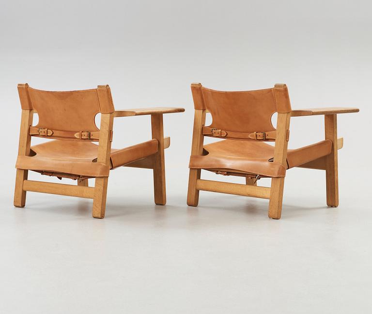 BØRGE MOGENSEN, fåtöljer, ett par, "Spanska stolen", Frederica stolefabrik, Danmark, modell nr 226.
