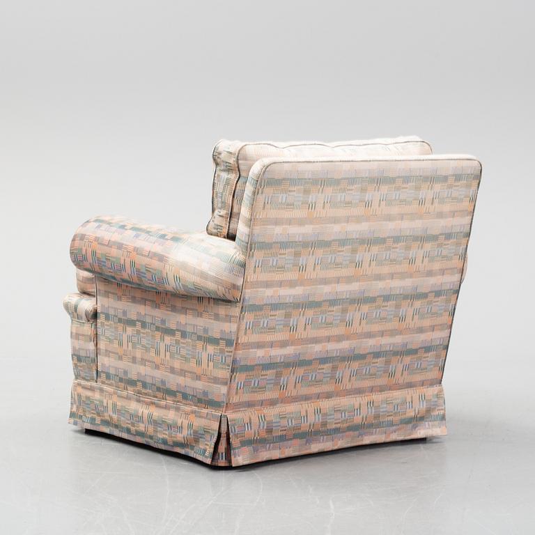 An easy chair, late 20th Century.