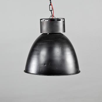 INDUSTRILAMPA, 1900-talets andra hälft. Höjd ca 50 cm.