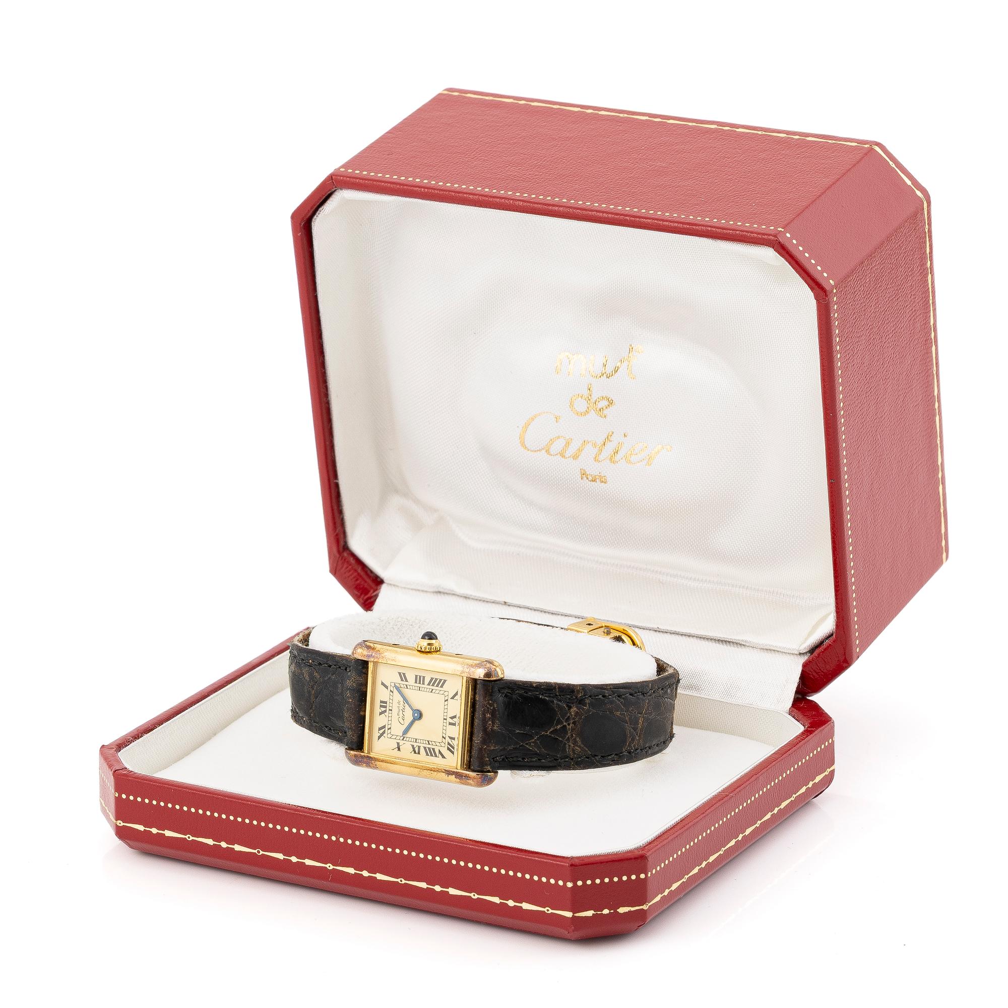 must de CARTIER, Tank, wristwatch, 20,5 x 20 (28) mm.