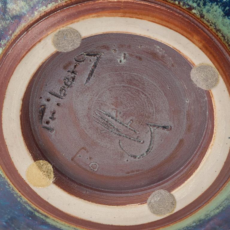 Berndt Friberg, a stoneware vase and a bowl, Gustavsberg studio 1973-75.