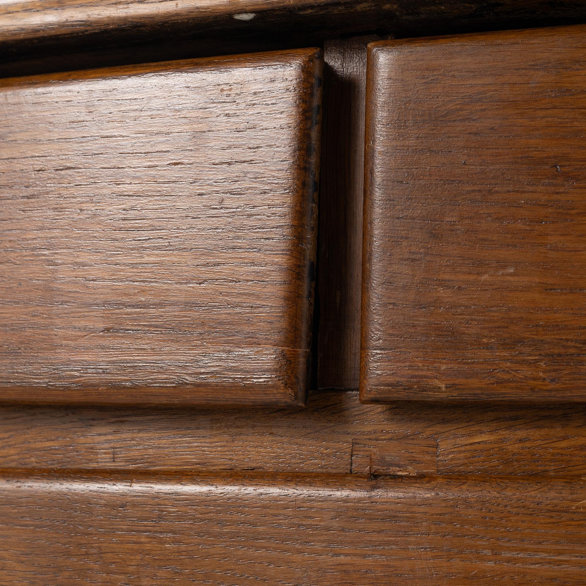 A late Baroque chest of drawers, 18th Century.