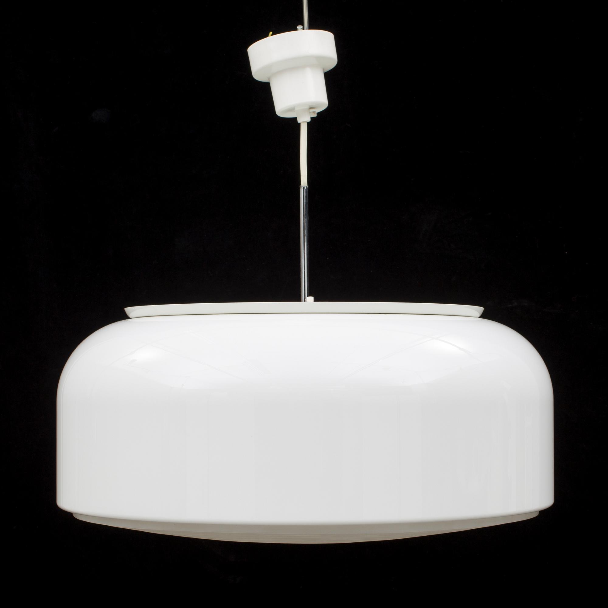 ANDERS PEHRSON, taklampor, 2 stycken, "Knubbling", Ateljé Lyktan, Åhus. 1900-talets andra hälft. Höjd 52-55 cm.