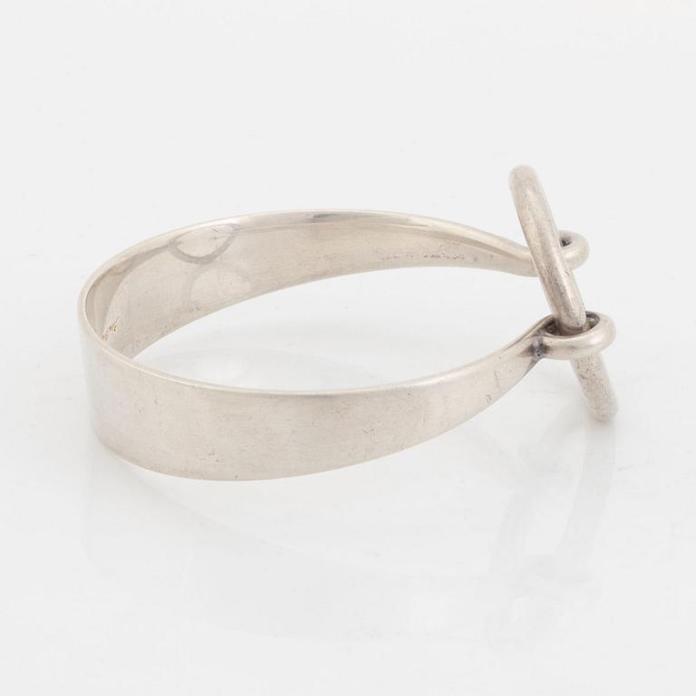 Bent Gabrielsen, for Hans Hansen, bangle, sterling silver. Denmark.