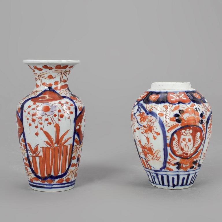 FAT och VASER, 5 delar, porslin, Imari, Japan sent 1800-tal.