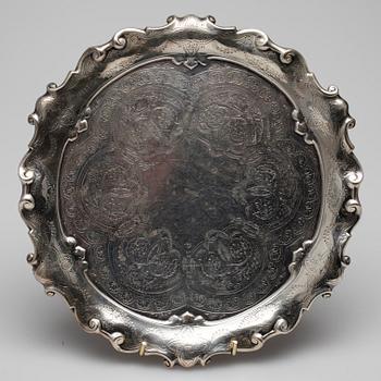 VISITKORTSBRICKA, silver, England, London 1904, vikt 602 g.