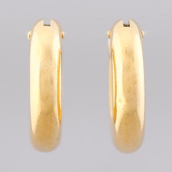 A PAIR OF EARRINGS, 18K gold.