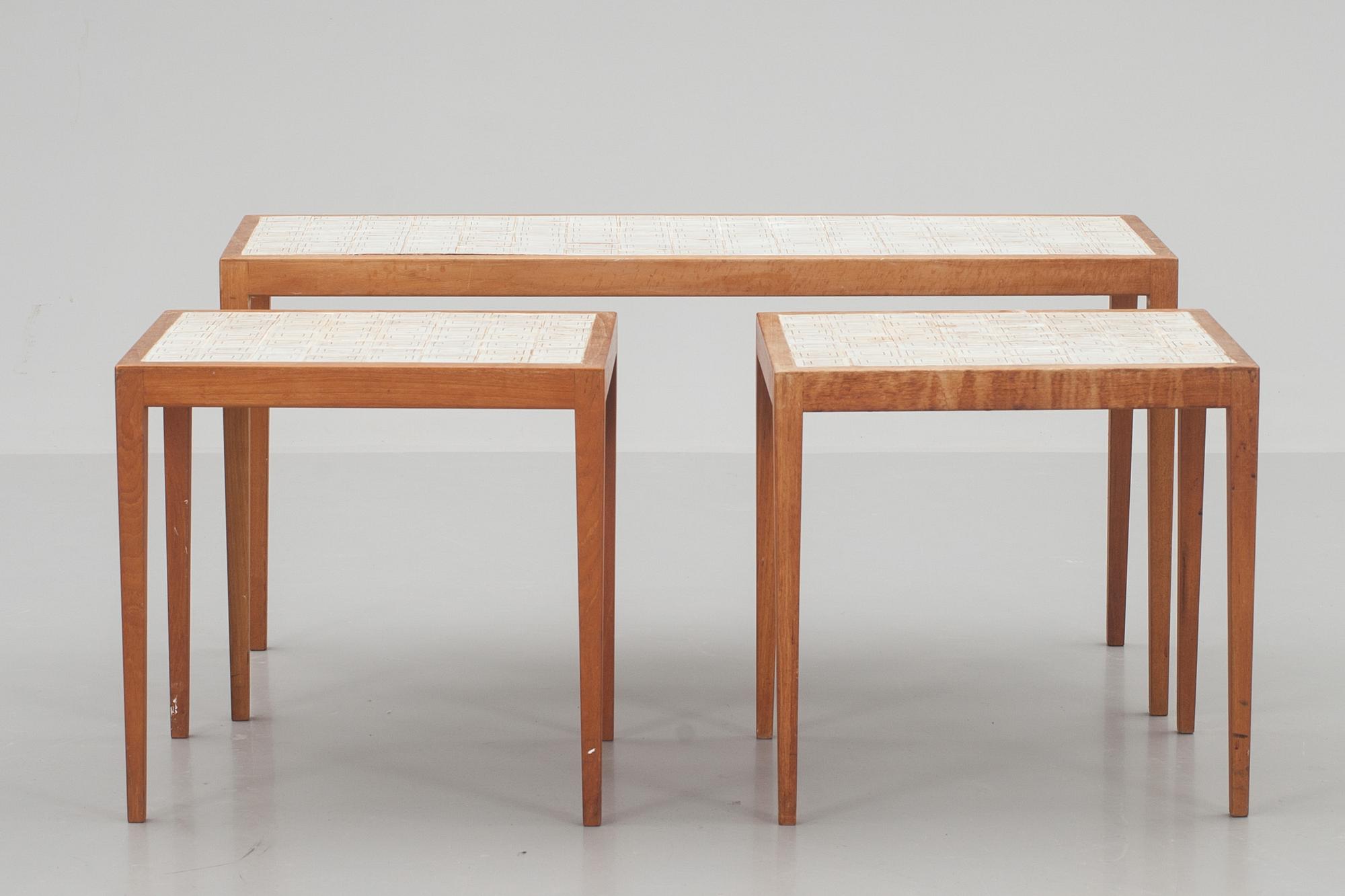 BORD, 3 stycken, 1950-60-tal.