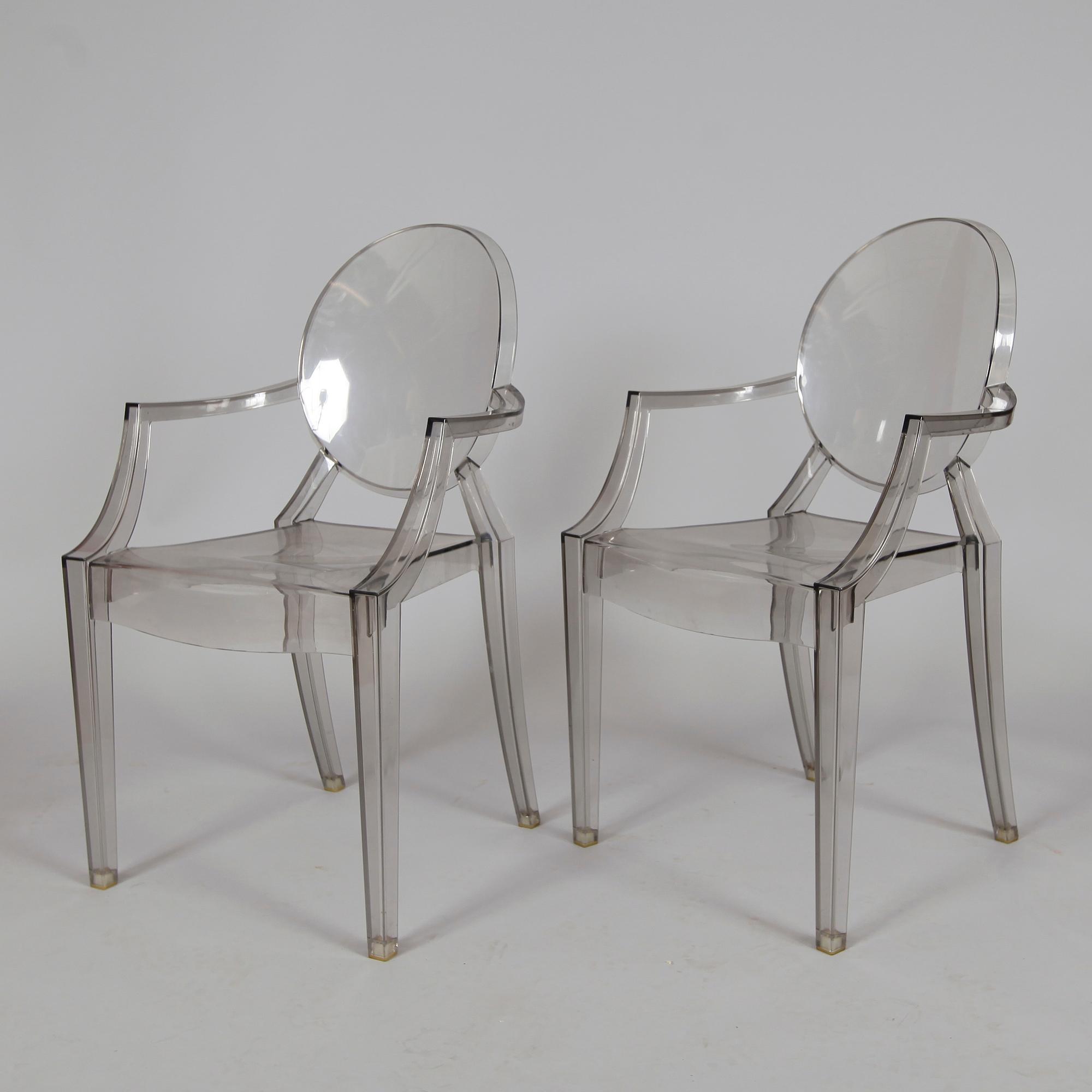 KARMSTOLAR, 1 par, "Louis Ghost", Philippe Starck för Kartell.