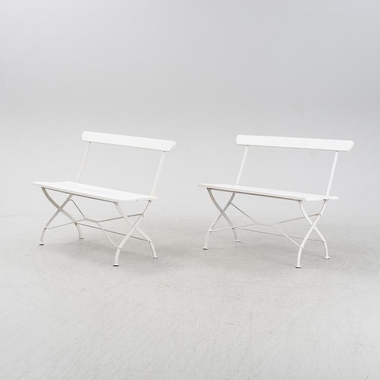 A garden sofa and two chairs, second half of the 20th Century.