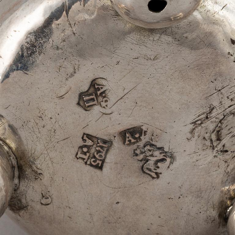 A russian silver beaker, A Dementev, Moscow 1743-84, with assayers mark A Titov, Moskva 1795.