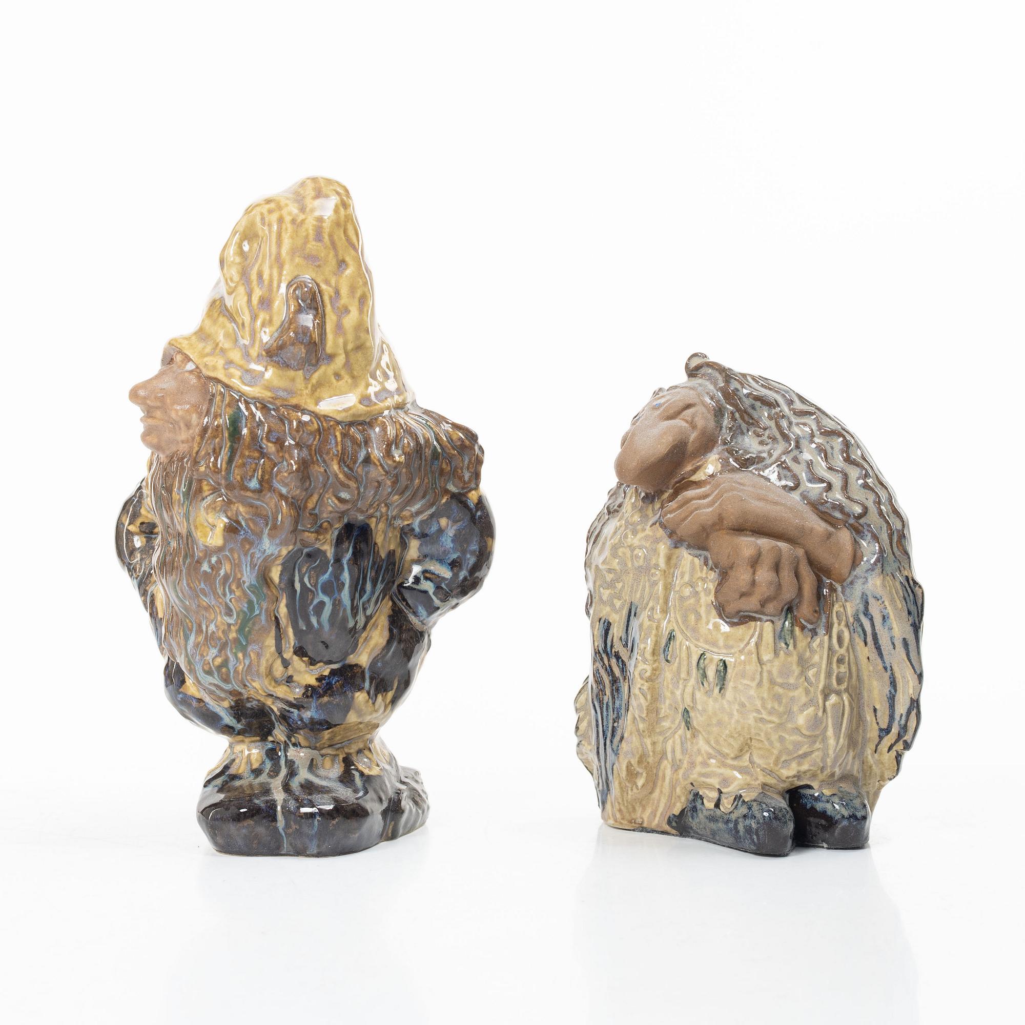 Figuriner 7 st, stengods, "John Bauers Troll", Rosa Ljung, Höganäs.