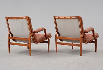 FÅTÖLJER, ett par, "Ingrid", Bruno Mathsson för Dux, 1900-talets slut.