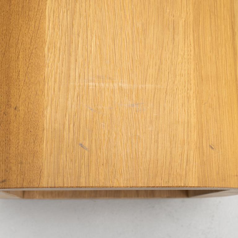 Alfredo Häberli, bord, "April", Nikari, Finland.