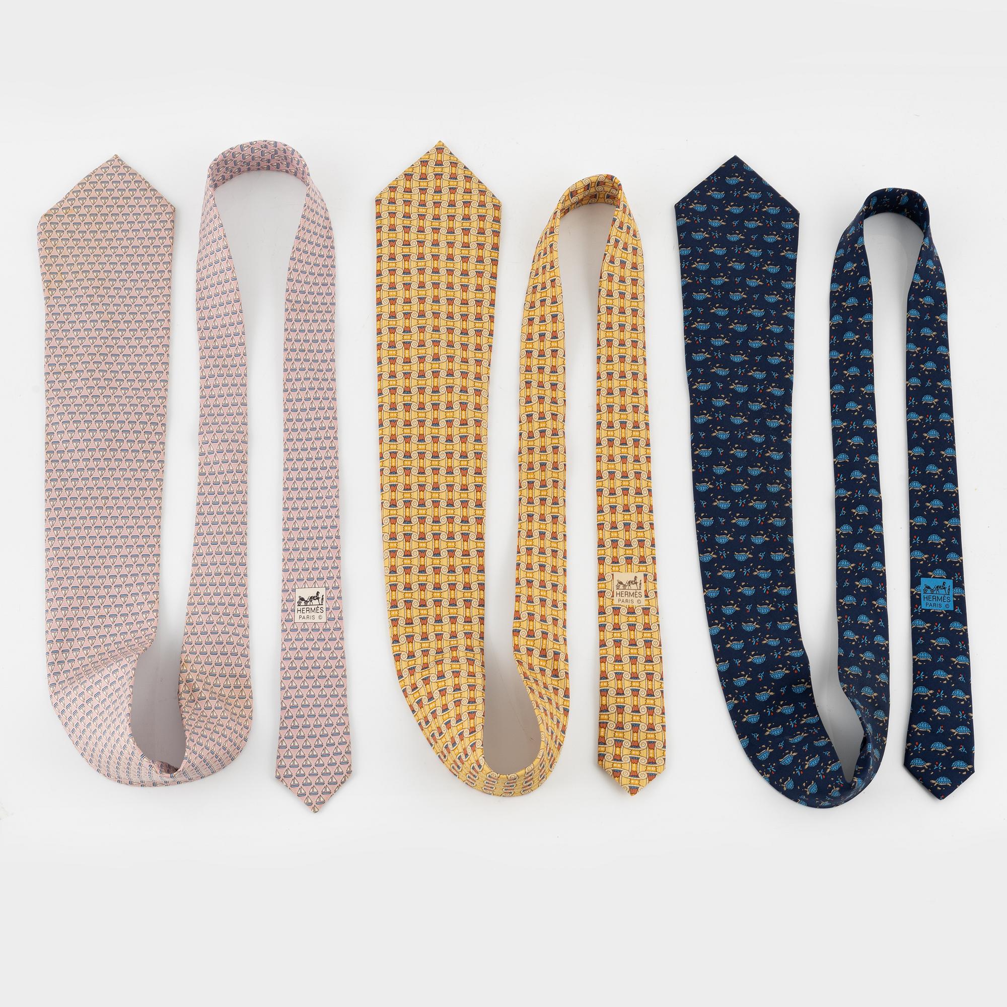 Hermès, three silk ties.