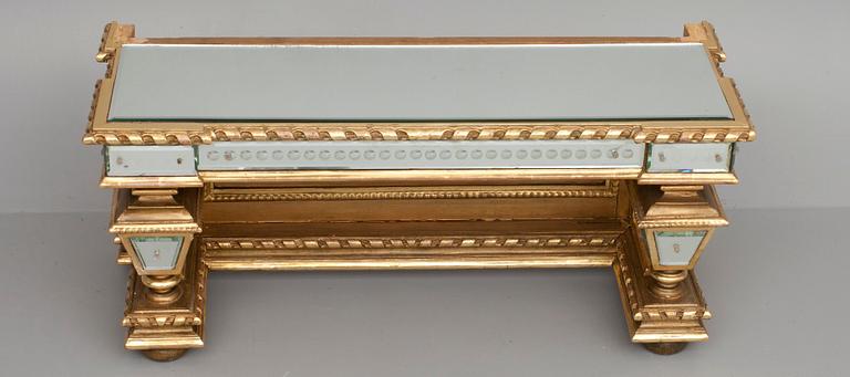 SPEGEL MED KONSOLBORD, Ryssland 1800-talets slut.