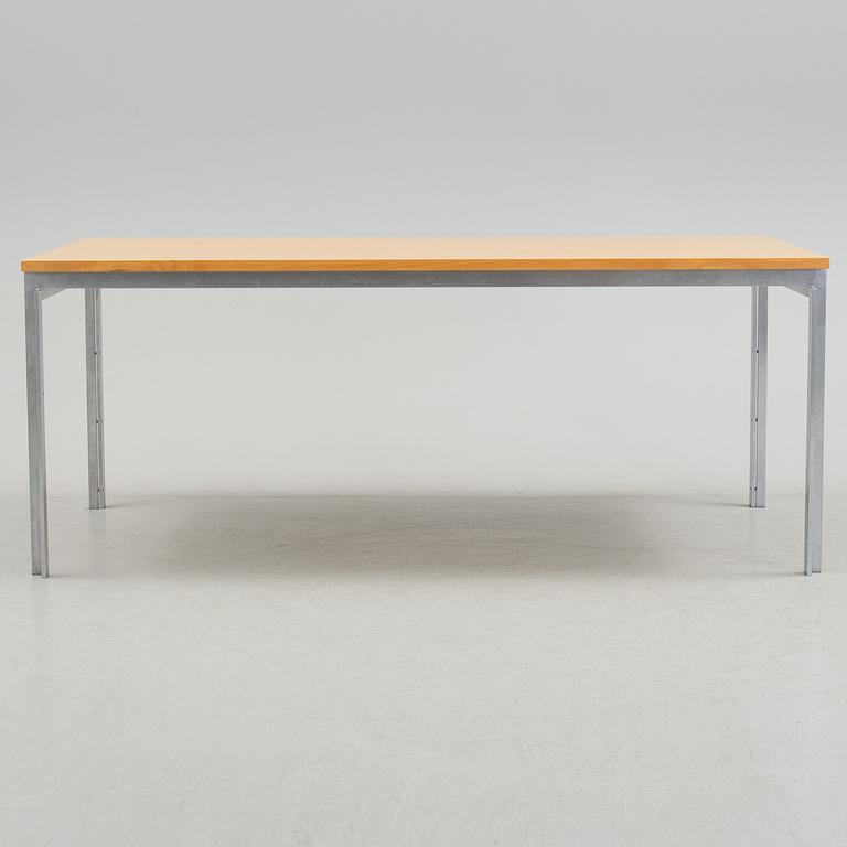 A Poul Kjaerholm "PK-55" table from Fritz Hansen, Denmark.