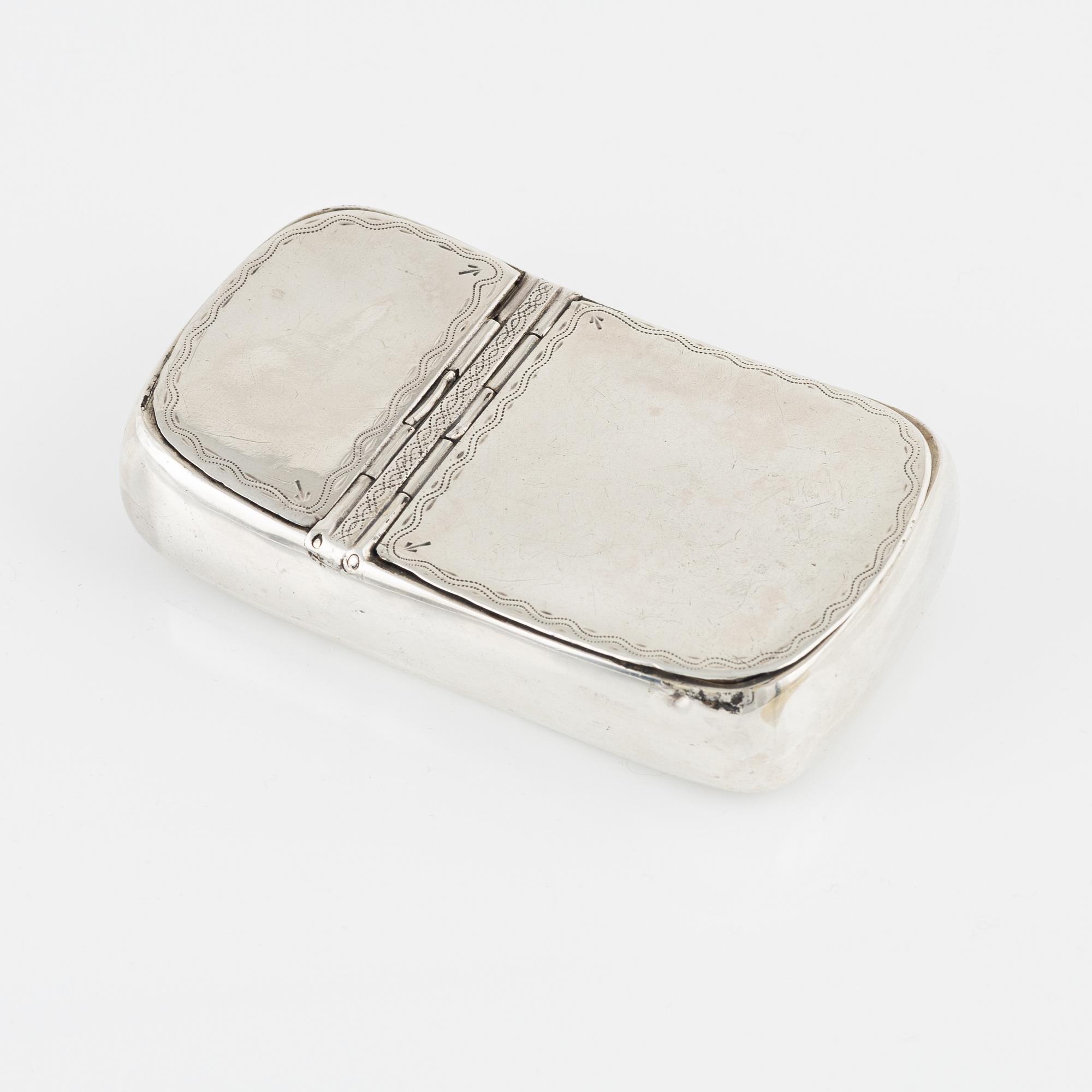 A Swedish Silver Double Box, Silver, mark of Gustaf Lindegren, Helsingborg 1828.