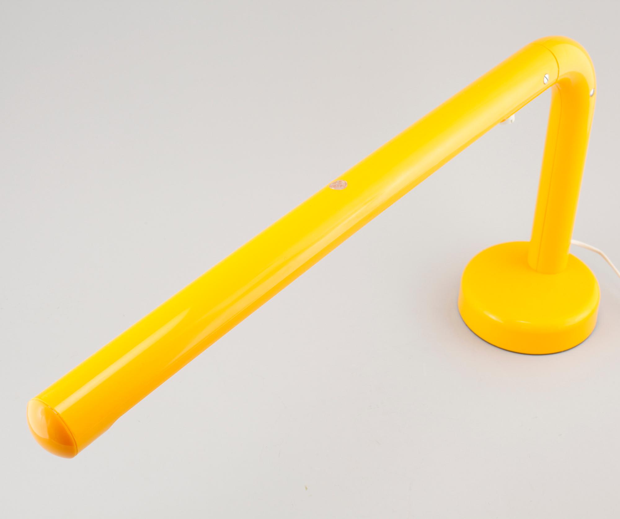 ANDERS PEHRSON, bordslampa, "Tuben", Atelje Lyktan, Åhus, 1900-talets andra hälft.